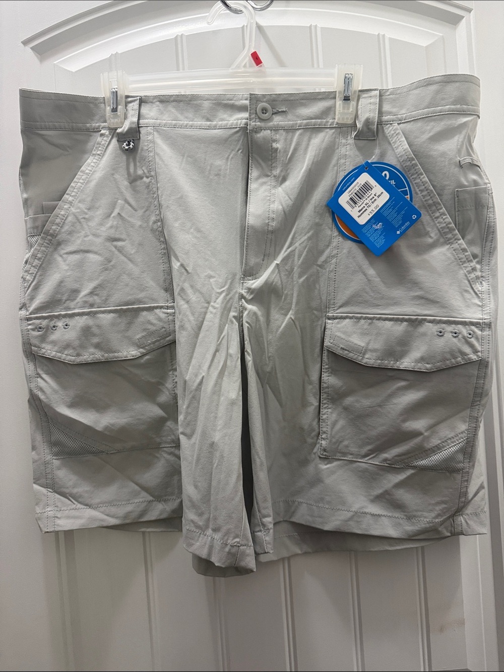 Columbia PFG Fishing Shorts Mens XL 8” Omni-Shade Beige Cargo Utility NWT
